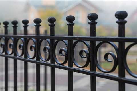 What To Know About Metal Fencing