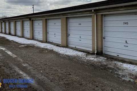 Storage Units.jpg