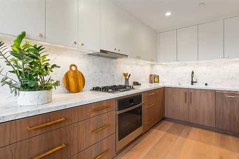 How to Create a Modern Wood Cabinets Kitchen