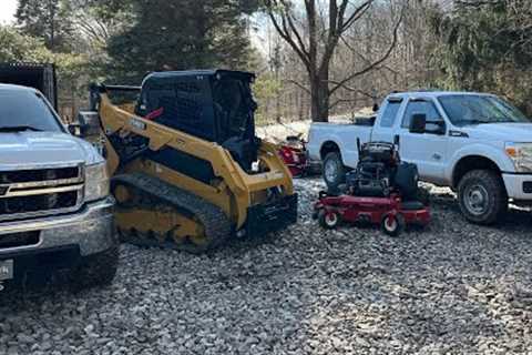 17 Year Olds Landscaping Shop Tour! My 2023 LawnCare Setup!