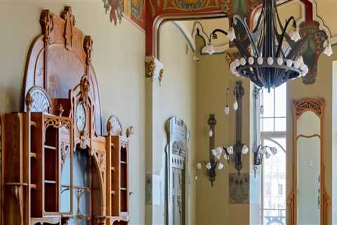 Bringing Art Nouveau into Your Home: An Expert Guide to Interior Design