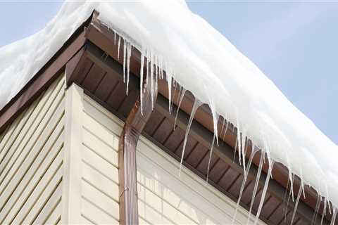 Common Home Roof Ice Damming Errors: A Homeowner's Guide to Avoid Property Damage