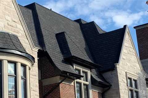 Advantages of Hiring Toronto Roofers