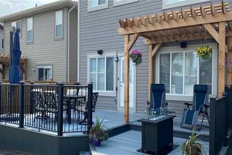 What is the Best Deck Material for Long-Lasting Performance?