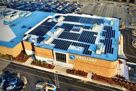 Renu Energy Solutions powers credit union with 352-kW solar project