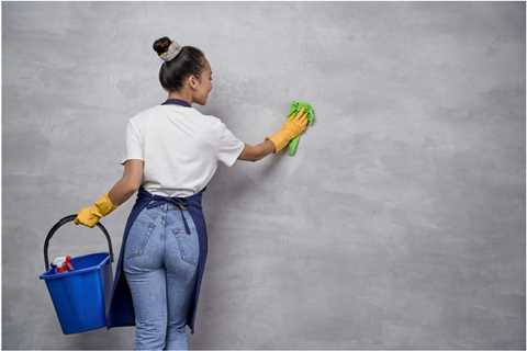 How to Clean Walls With a Wall Wash