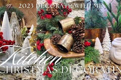 NEW! COZY KITCHEN CHRISTMAS DECORATE WITH ME 2023 | Christmas Decorating Inspiration & Ideas