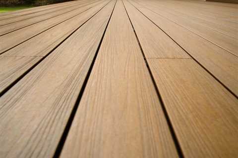 Choosing and Maintaining Decking Timber