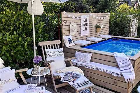 Above Ground Pool With Deck