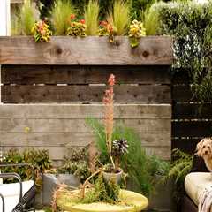 Maximizing Your Small Garden or Patio Space with Décor