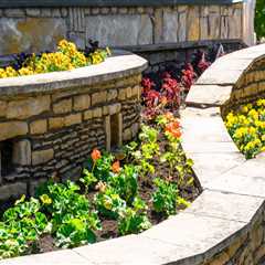 Building a Retaining Wall: Tips and Advice for Transforming Your Outdoor Space