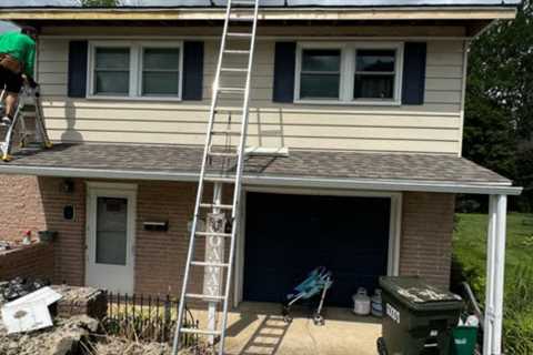 Gutter cleanout contractor Westminster, MD · Sunday, Jun 1 📸