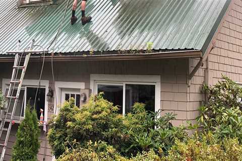The Best Roof Cleaning Techniques For Metal Roofing In Vancouver, WA