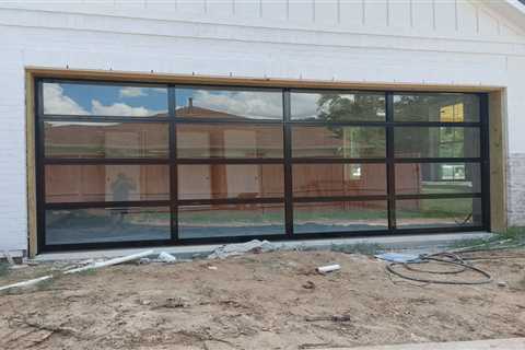 101 Buying Guide Ft. Glass Garage Doors in New Caney, Texas - Honest Overhead Door, LLC