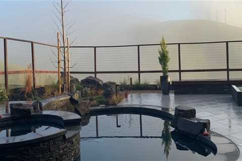 Natural Stone Pool Construction In Pleasanton, CA: Quality Craftsmanship By Trusted Contractors