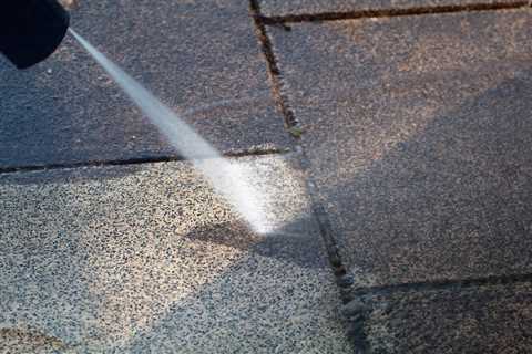 Pressure Washing vs. House Washing in Jacksonville, Florida