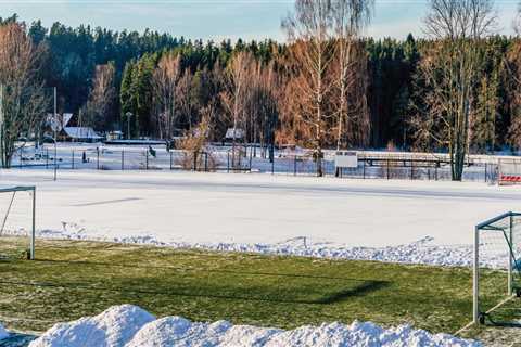 The Importance Of A Clean Slate: Using Snow Removal Services To Prepare Sites For Immediate Land..