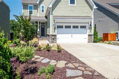 Ensure Long-lasting Garage Door Opener Installation