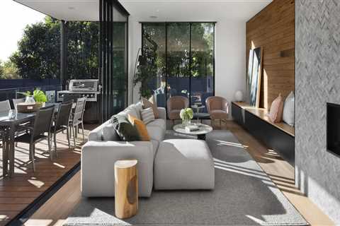 The Role of Natural Light in Modern Home Renovation