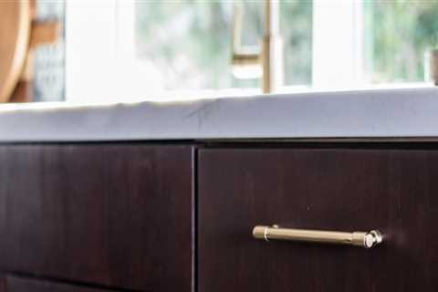 Key Considerations for Choosing Hardware and Fixtures in Your Kitchen Remodel