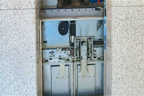 Understanding Common Challenges in Elevator Maintenance